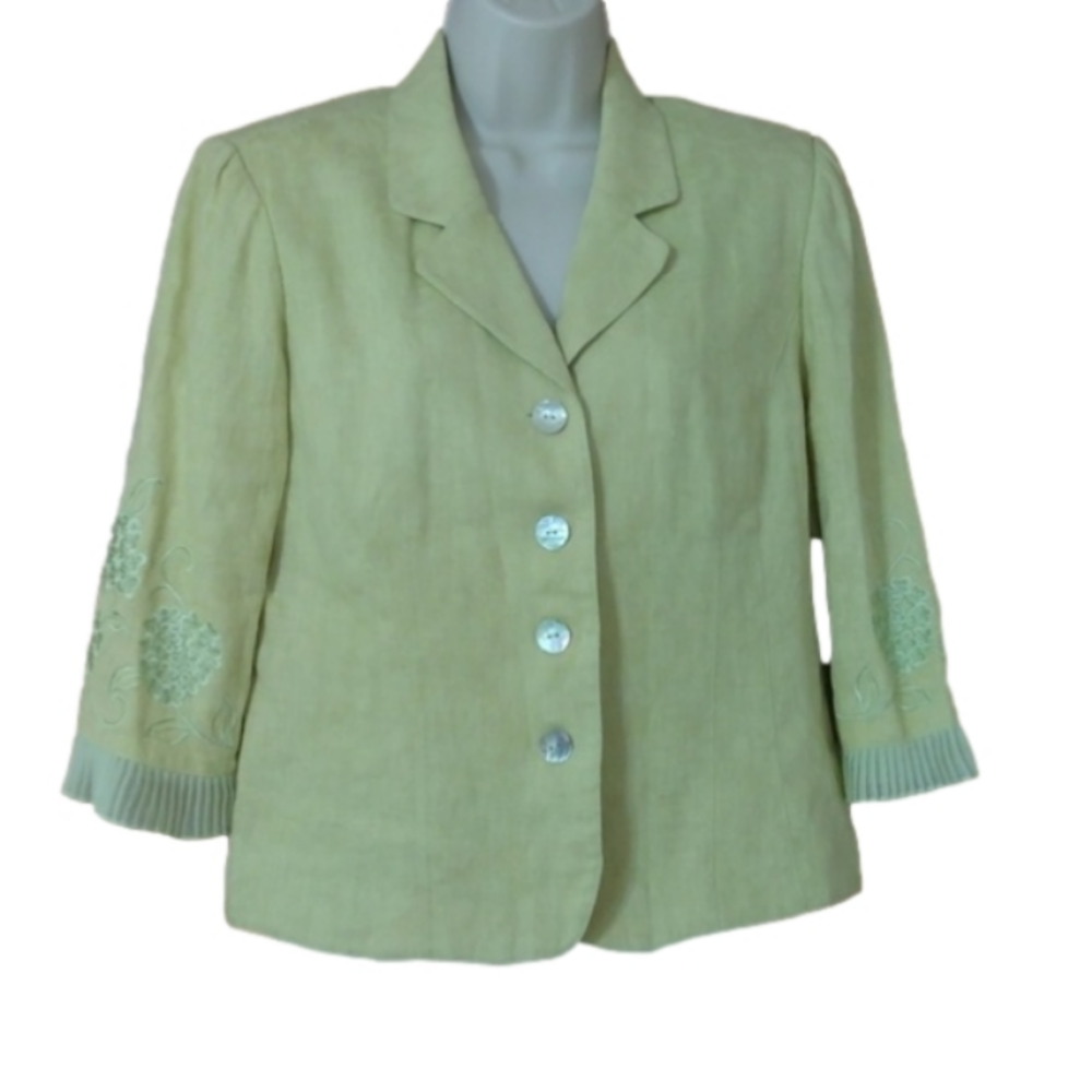 Plaza Collection Petite 12P Fitted Blazer
